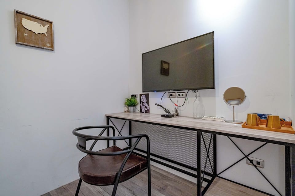 Standard Double Room (B2) | Individually decorated, individually furnished, desk, laptop workspace