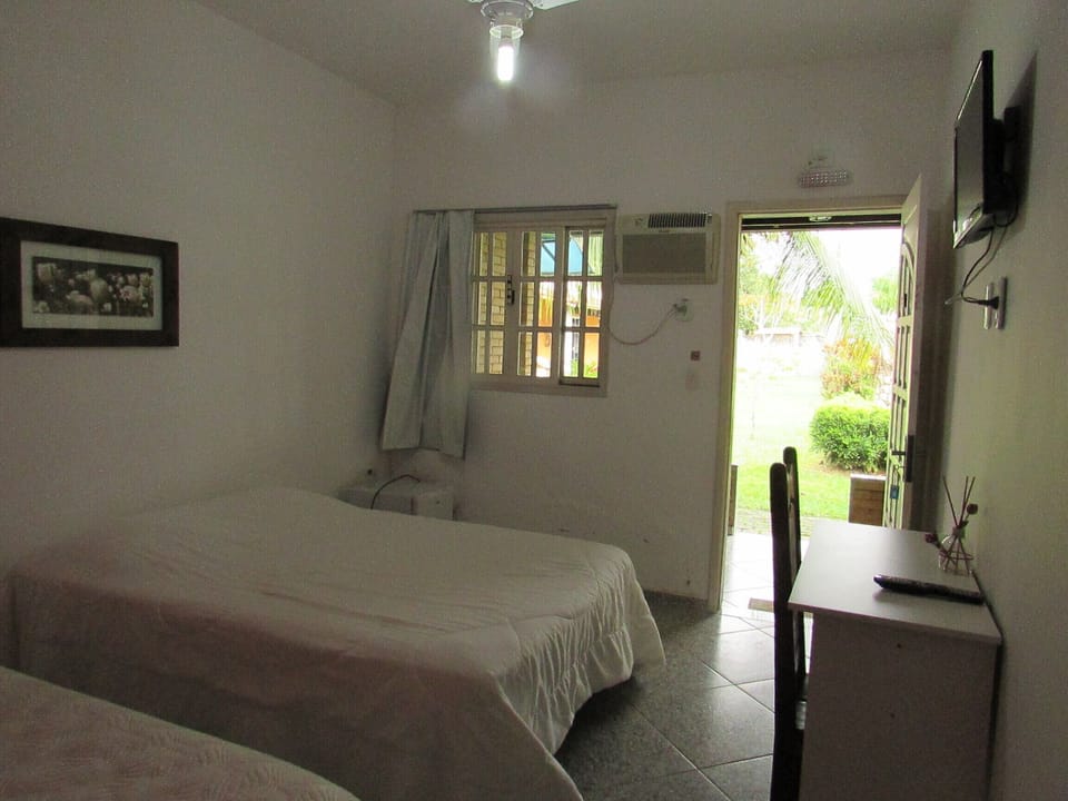 Superior Suite | Minibar, blackout drapes, free WiFi, bed sheets