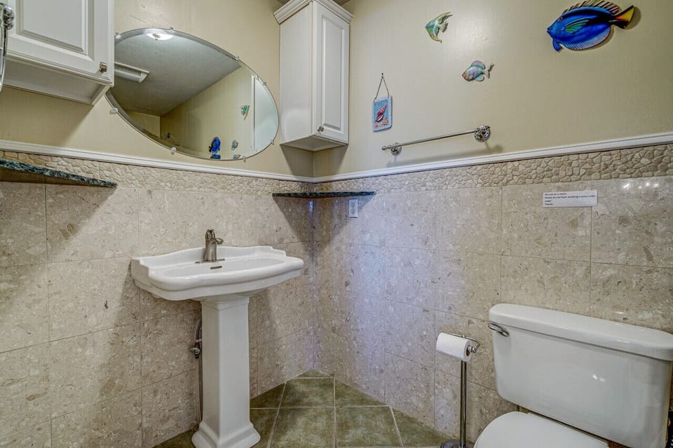 Refresh yourself in a well-appointed bathroom with plenty of space.