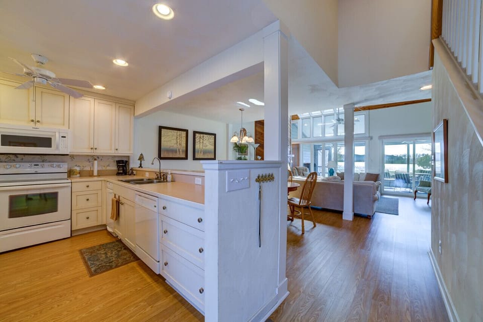 Modern kitchen with essentials for home-cooked meals and gatherings.