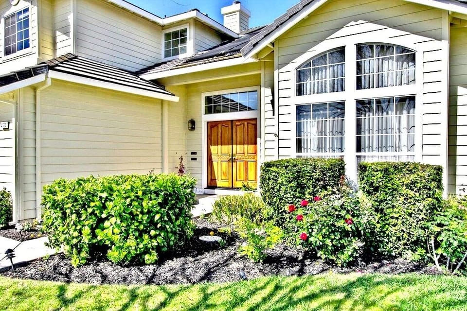 Grand Executive Luxury Home