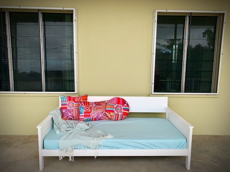 Day bed