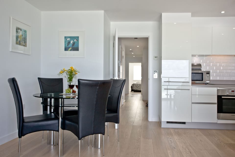 Open plan kitchen and dining area
