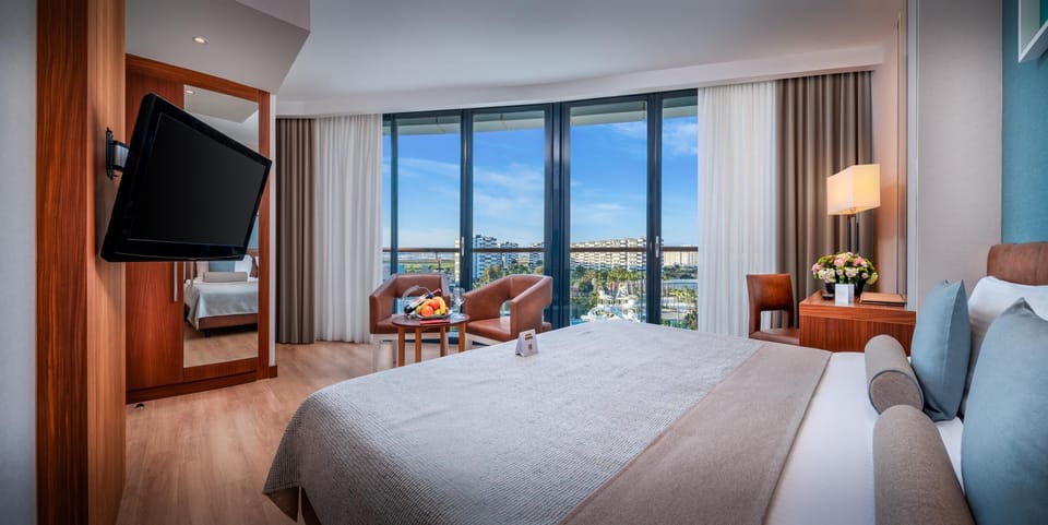 Free minibar, in-room safe, free cribs/infant beds, free rollaway beds