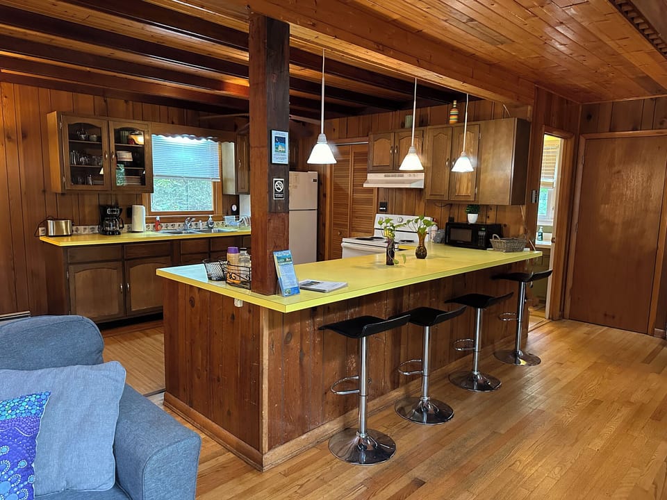 Bar top counter