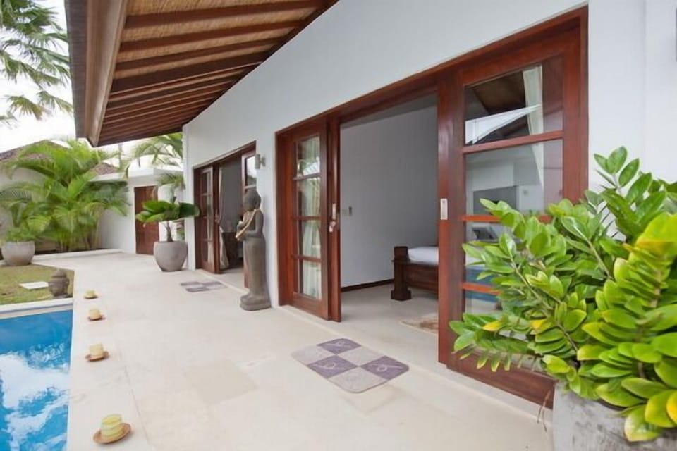 Heart Seminyak 3 Bedroom Pool Villa