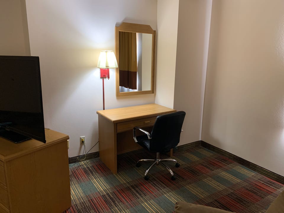 King Suite | Room amenity