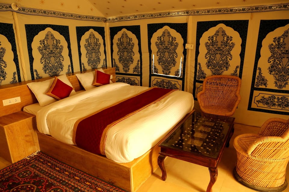 1 bedroom, premium bedding, rollaway beds (surcharge)