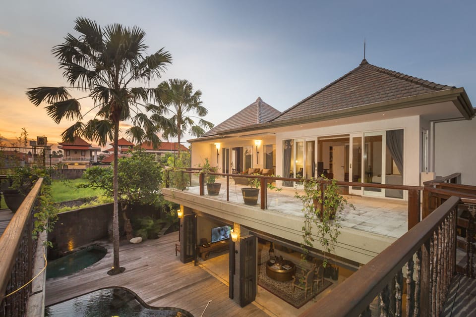 Walking Distance to Berawa Beach!