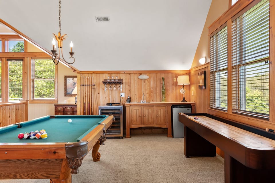 CC157: Currituck Club 157 | Top Level Rec Room