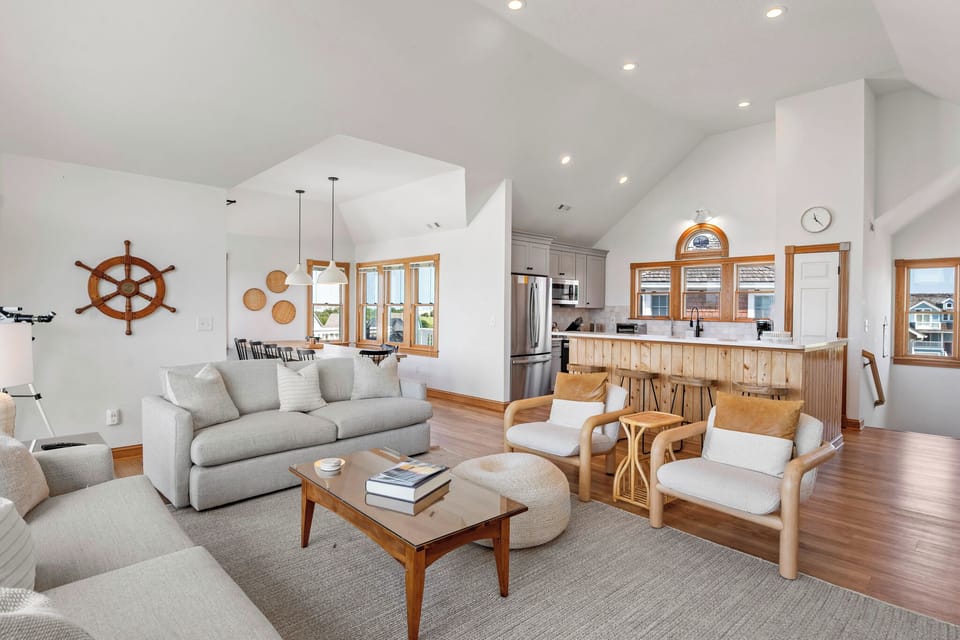 SW06: Sound Decision | Top Level Living Area