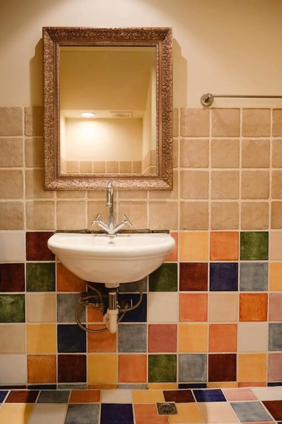 Shower, free toiletries, hair dryer, slippers