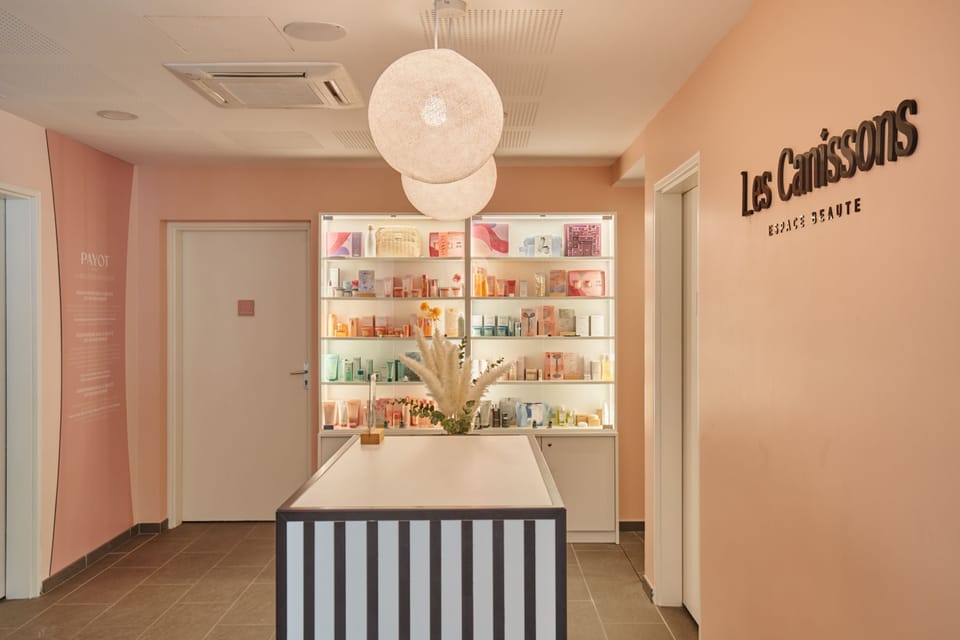 Spa reception