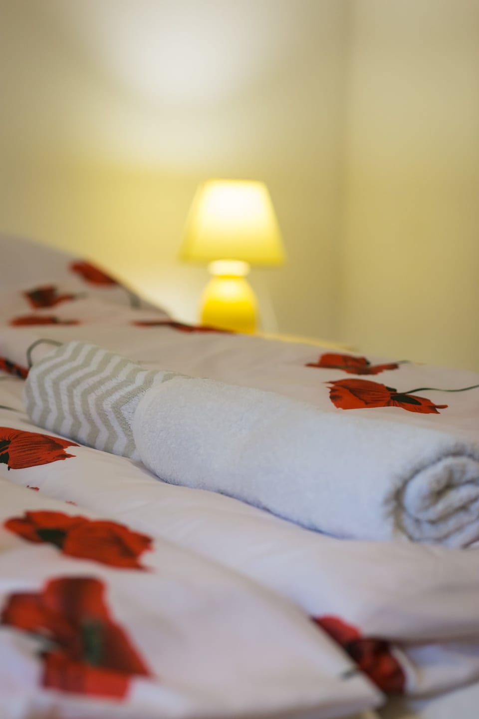 Standard Double Room | Memory foam beds, in-room safe, desk, laptop workspace