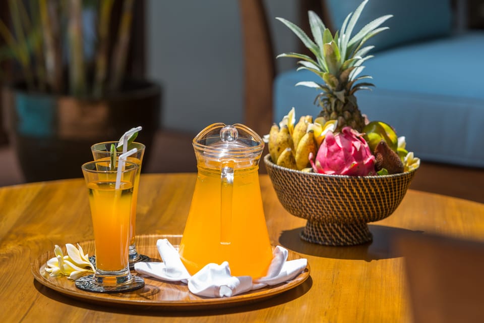 Modern Spacious 2 BR Villa Seminyak ENTR