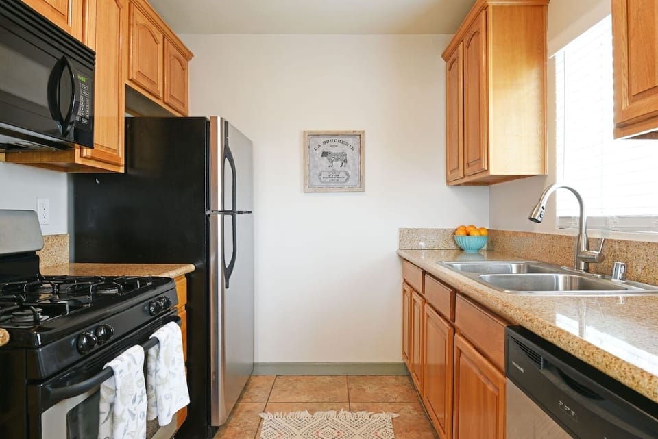 Fully-stocked gourmet kitchen.