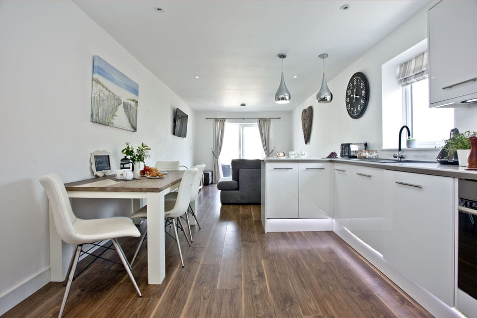 Kitchen/dining area