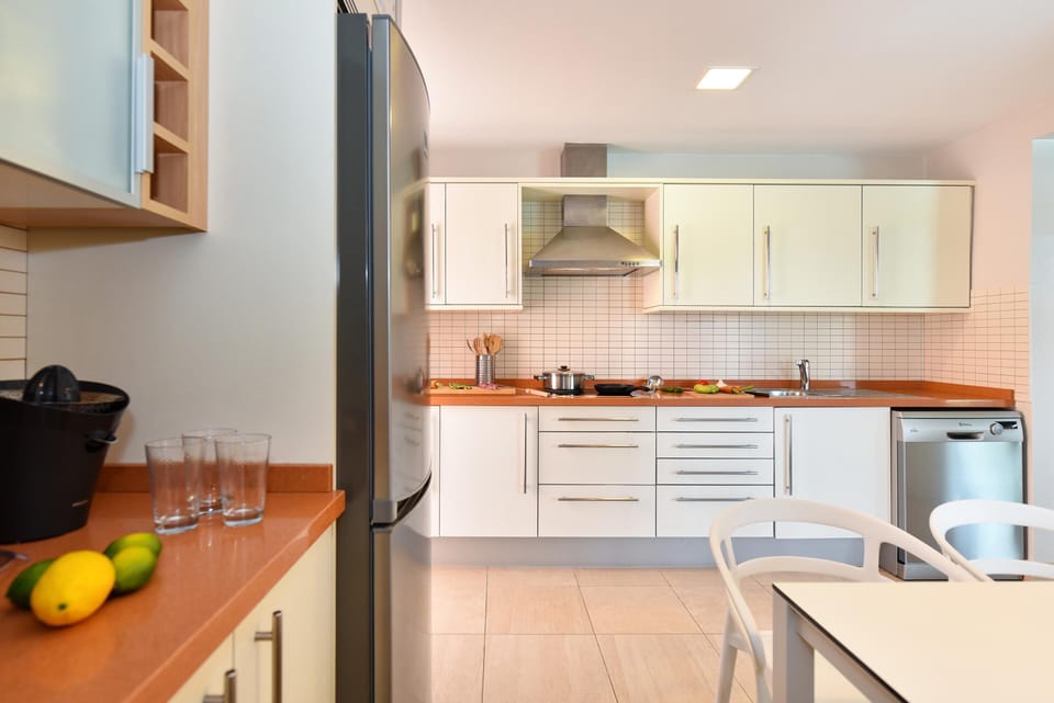 Club Villa (2 Bedrooms) | Private kitchen | Coffee/tea maker, full-size fridge, microwave, oven