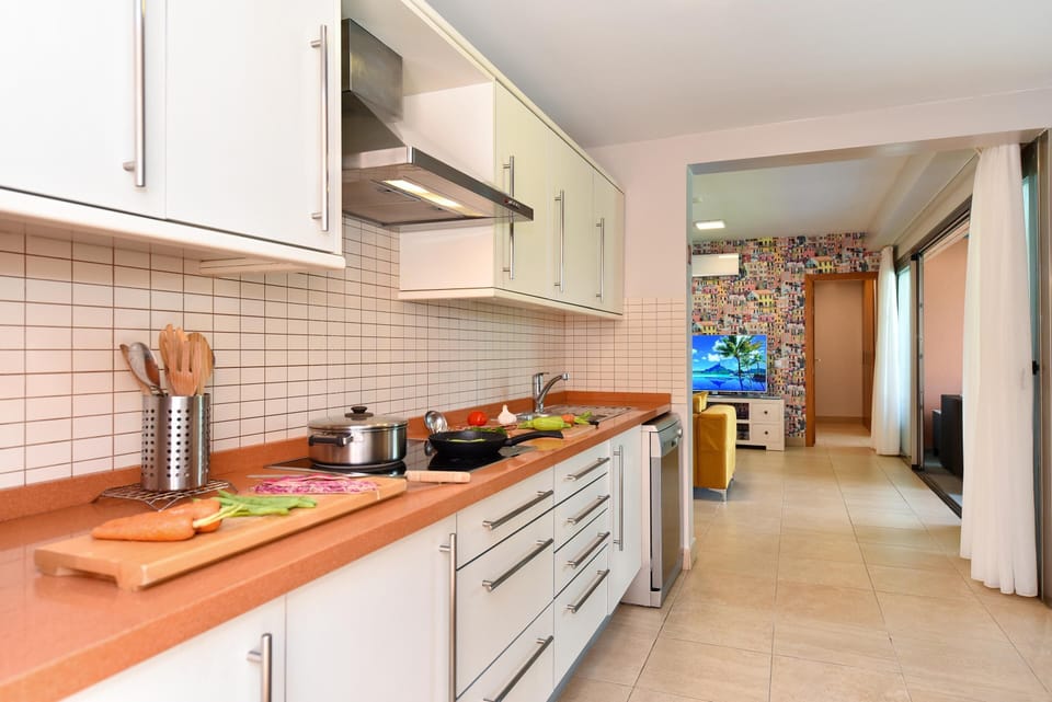 Club Villa (2 Bedrooms) | Private kitchen | Coffee/tea maker, full-size fridge, microwave, oven
