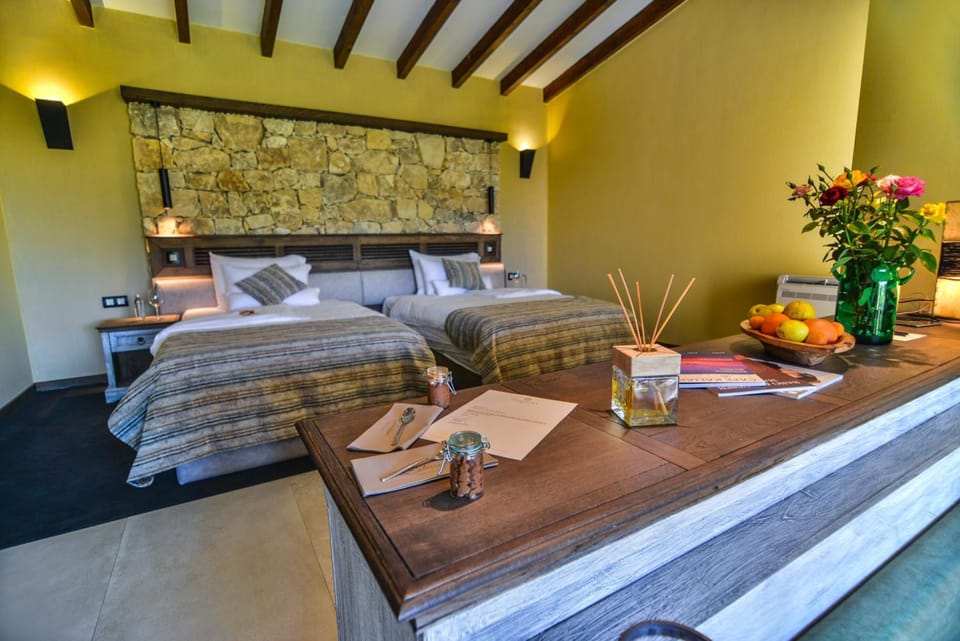 Minibar, in-room safe, blackout drapes, soundproofing