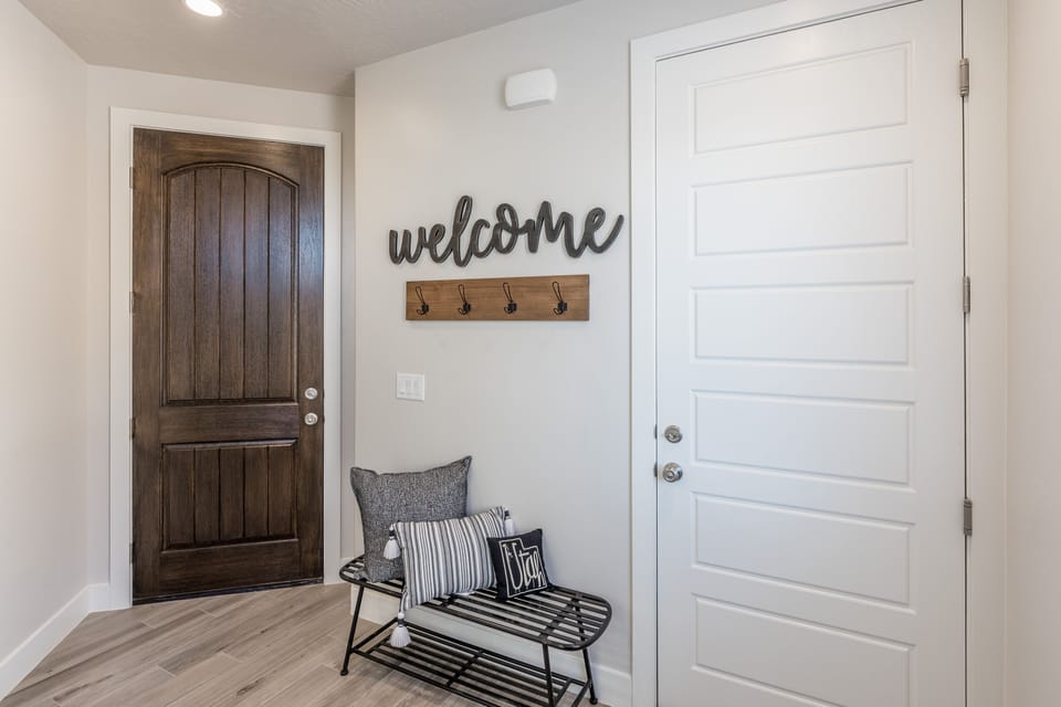 Front Entry - The Front Entry welcomes you to our home, Red Rock Roof Top.