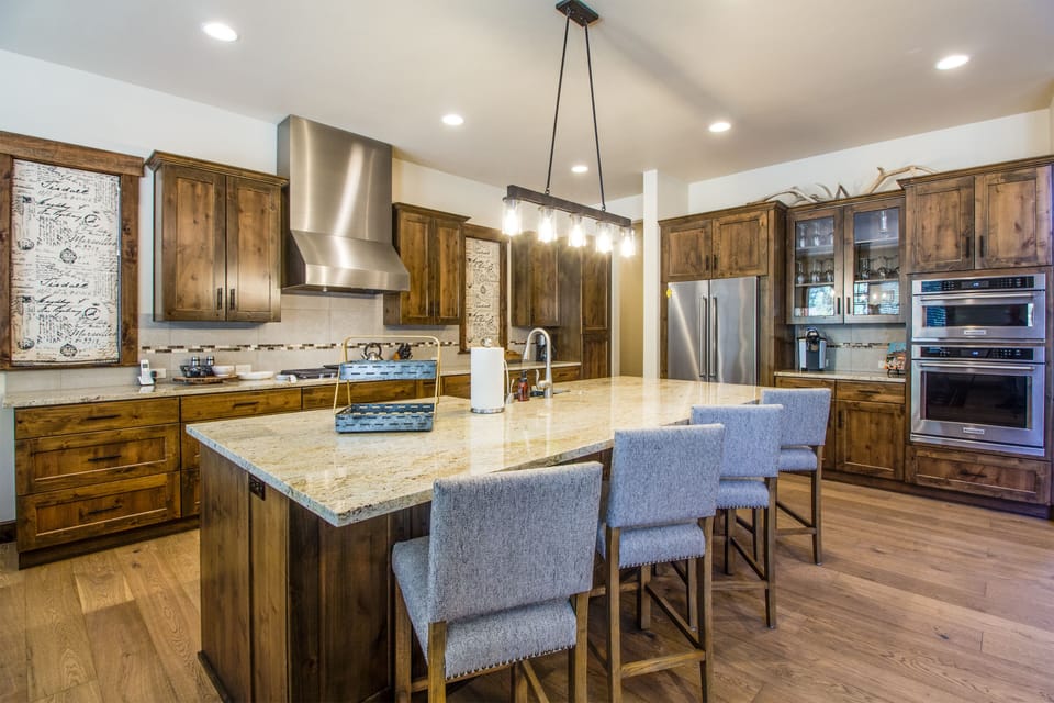Kitchen - Main Level