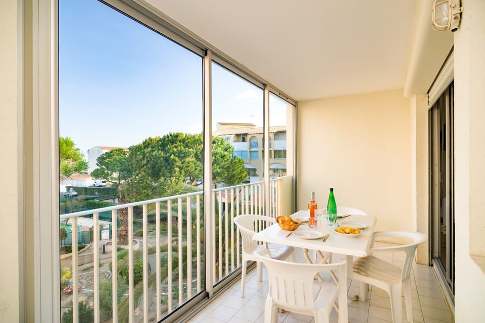 Relax on your loggia! Views vary.