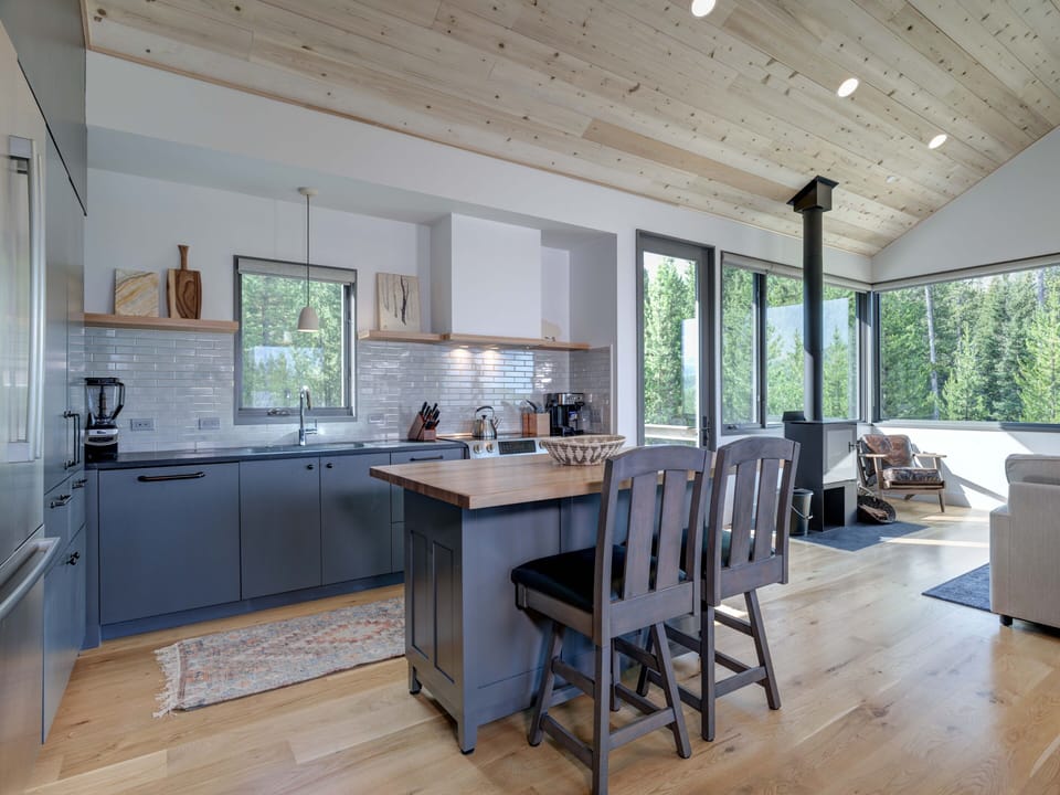 Lake Cabin 26, Kitchen, 2