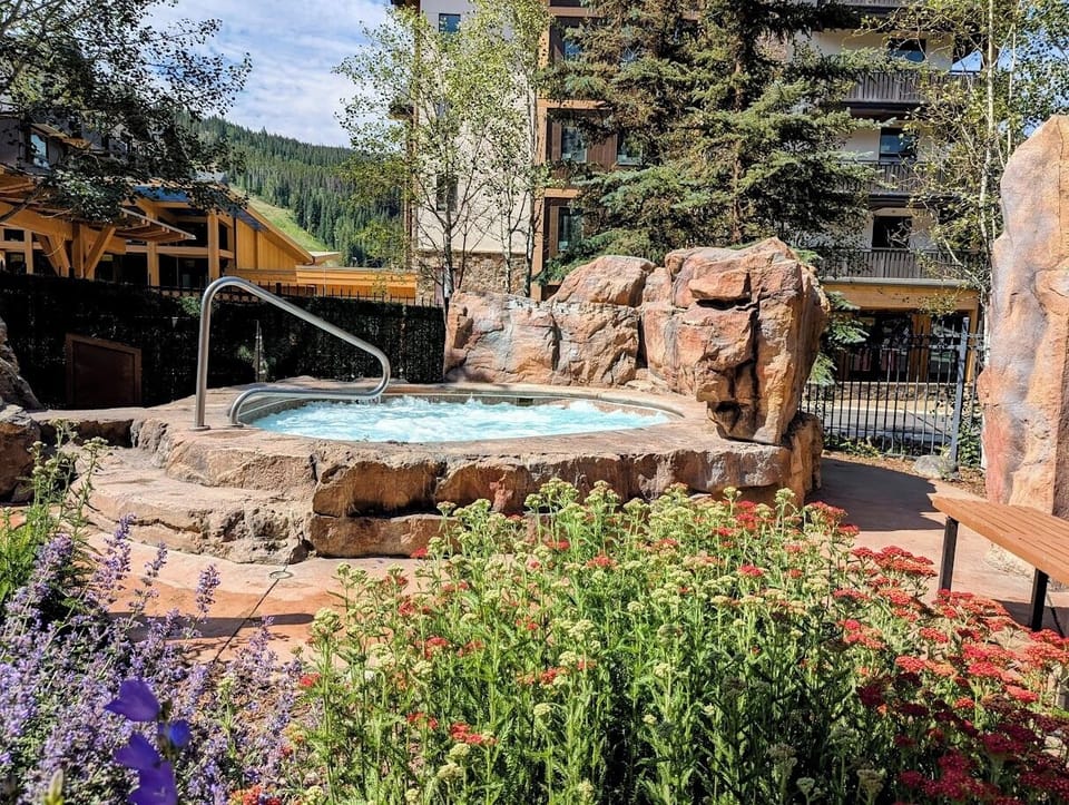 Pool and Hot Tub Courtyard at The Springs #summer