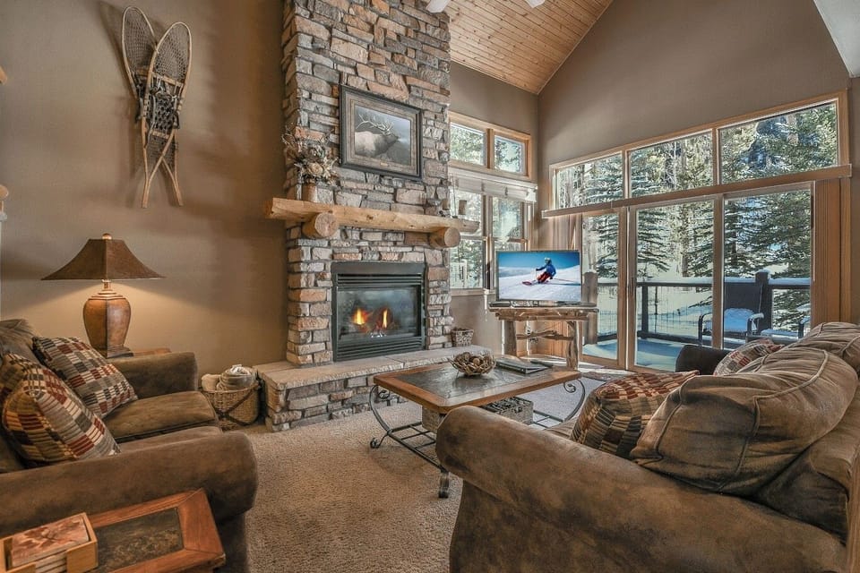 Stunning vacation Townhome in West Keystone