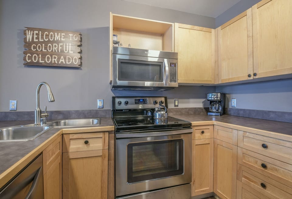 Stainless appliances