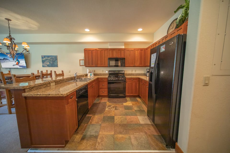 Spacious kitchen