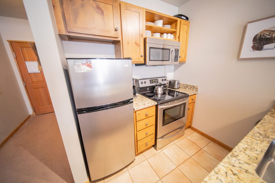 Kitchen with everything you need to make a full meal
