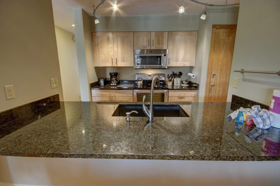 Fully equipped kitchen