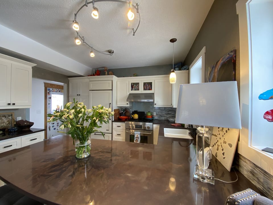 Kitchen has many perks.  (coffee too) 