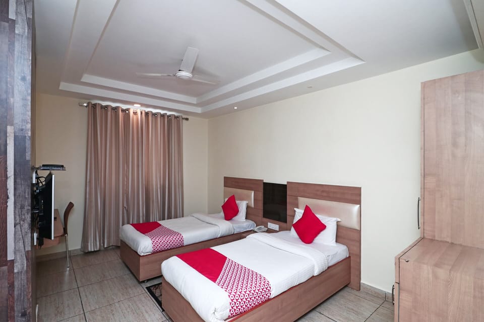Double or Twin Room | Free WiFi, bed sheets