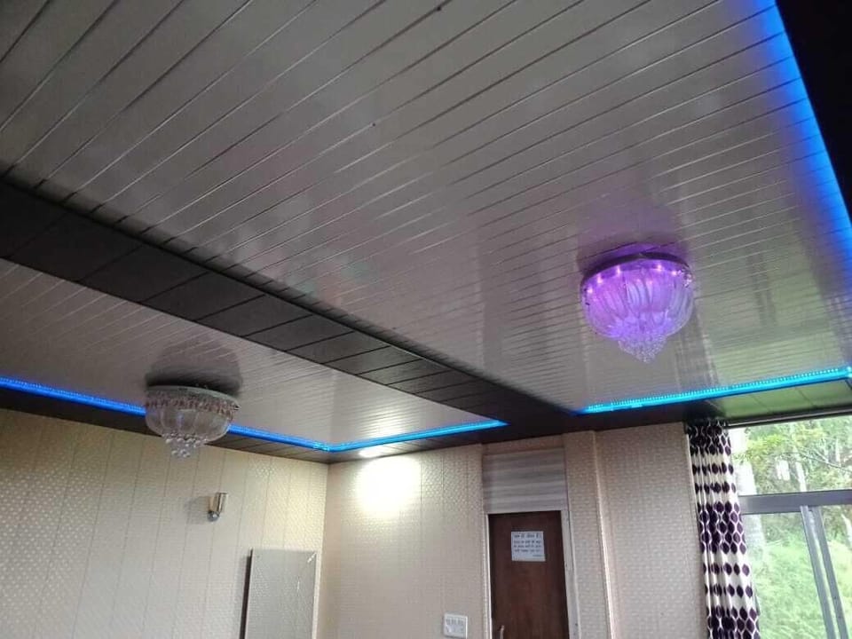 Silver Room | Free WiFi