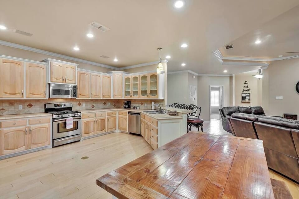 Kitchen (1)