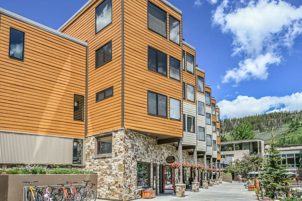 Edgewater Condominiums #summer