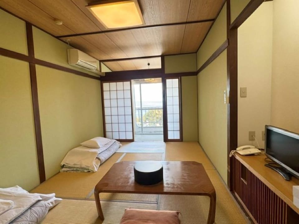 Kokuminsyukusya Eboshiso Ryokan in Japan
