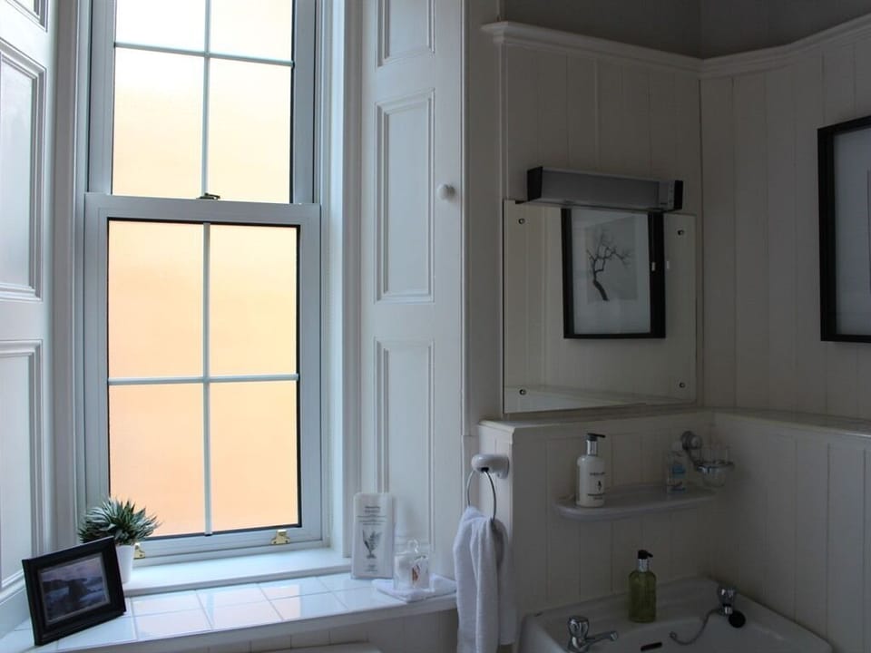 Single Room, Private Bathroom (External Shower Room) | Bathroom