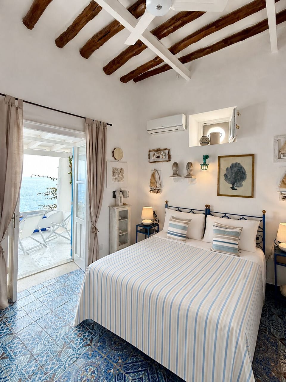 Deluxe Apartment, 2 Bedrooms, 2 Bathrooms, Sea View | Premium bedding, in-room safe, blackout drapes