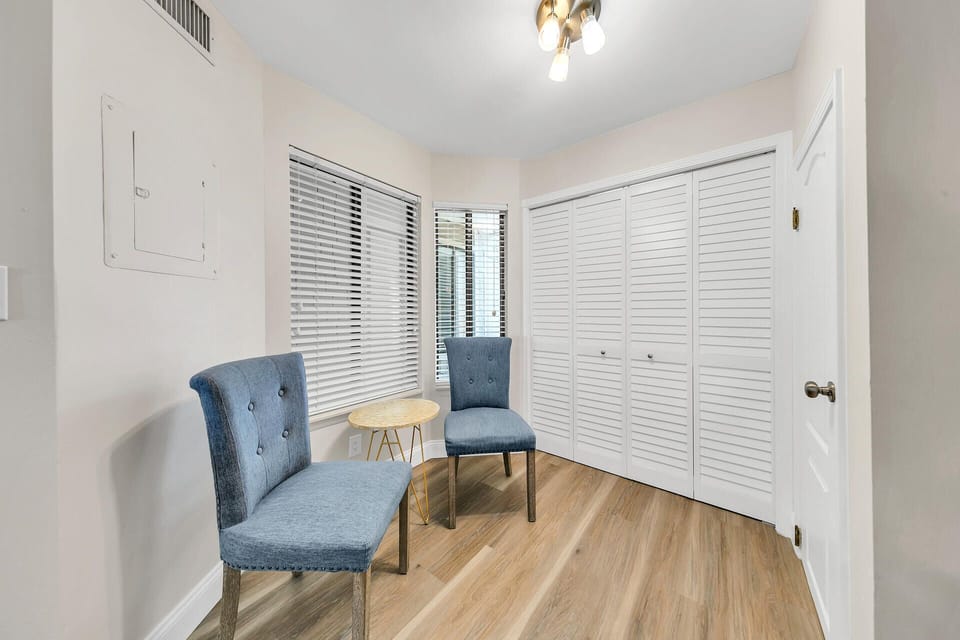 Sitting Area in Kitchen