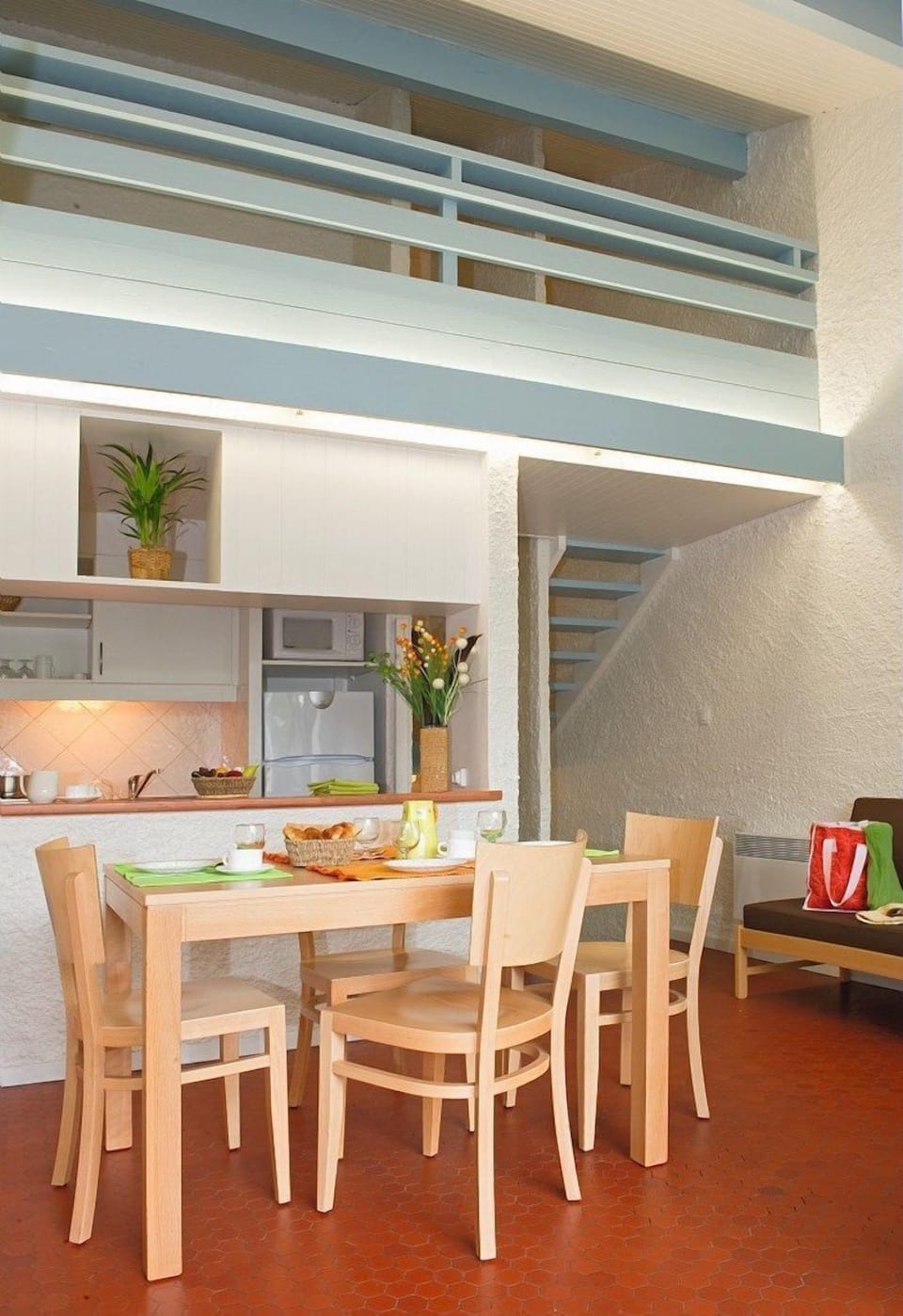 Make a quick meal in the kitchenette.