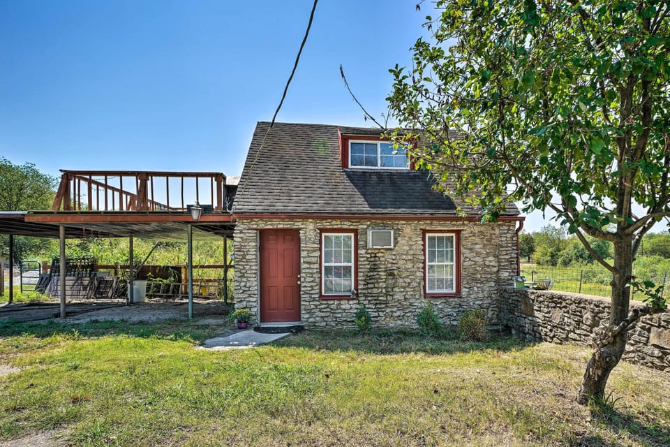 Cottage Exterior | 5-Acre Lot 1