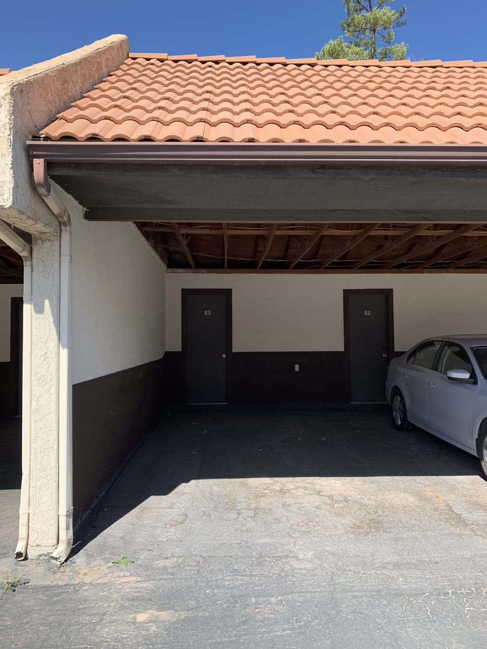 Covered parking, outdoor storage closet