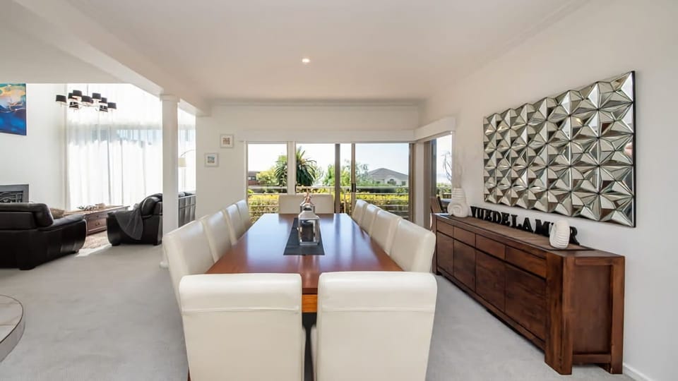 Vue de la Mer Main Dining Room