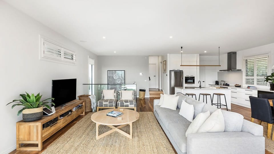 Byron By The Beach Open Plan Living, Kitchen and Dining