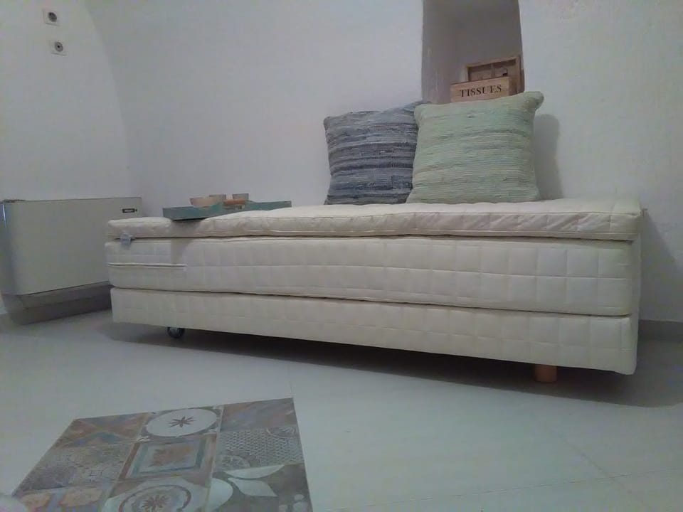 Deluxe Cottage, 1 Bedroom (Stone) | Pillowtop beds, individually decorated, individually furnished