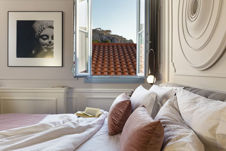 Iconic Suite, Hot Tub, Acropolis View | 1 bedroom, minibar, in-room safe, laptop workspace